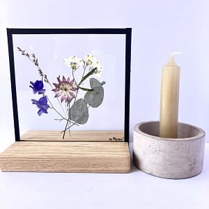Boeketje van witte en blauwe ridderspoor 15 x 15