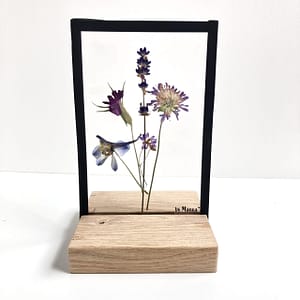 Lijst met een plukboeket blauw/paars  10 x 15